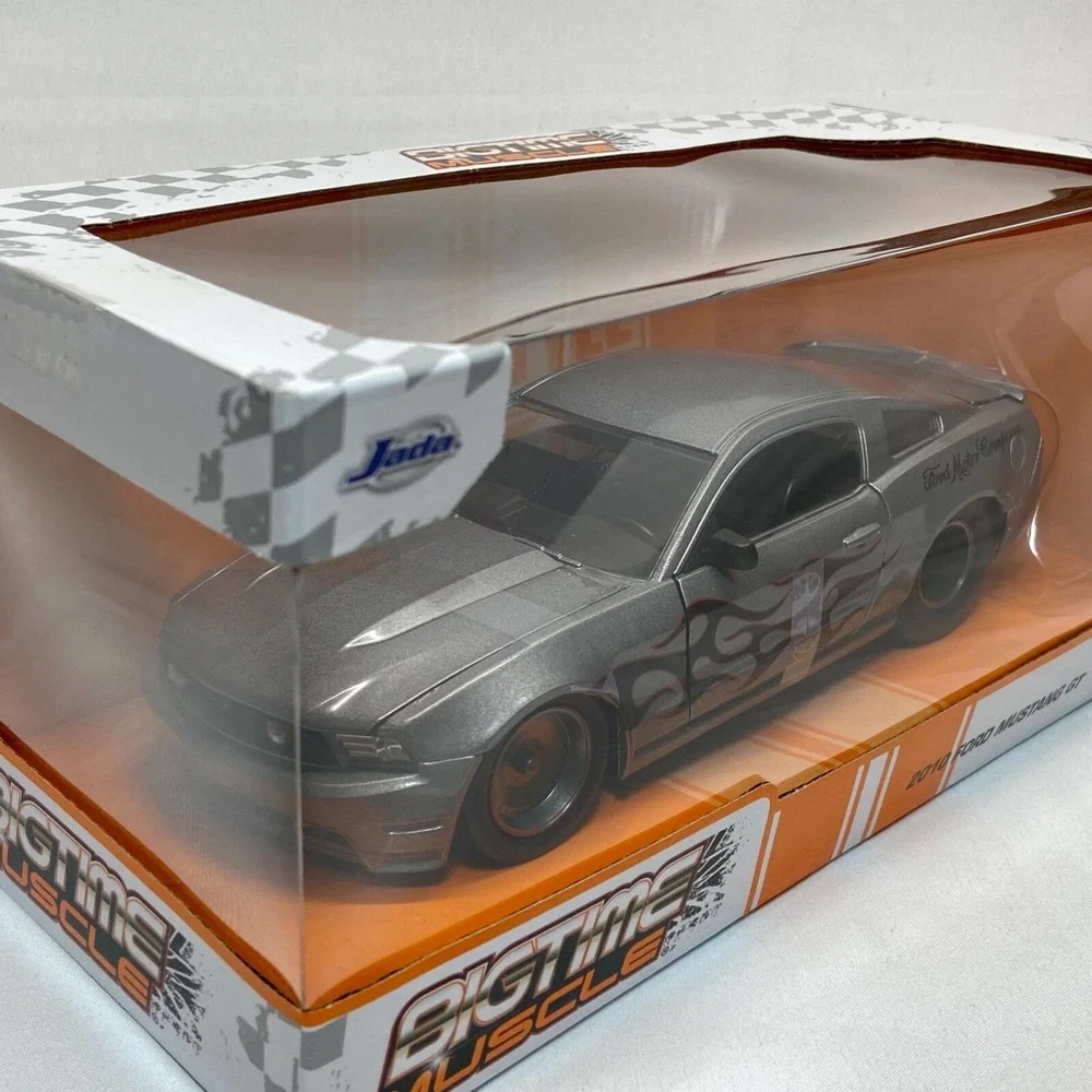 Jada 2010 Ford Mustang GT Big Time‎ Muscle 1:24 Die-cast Model Car NIP 2023 USA